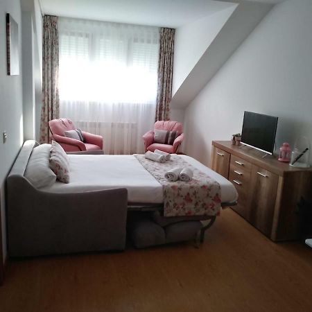 Apartament Telena Onís Zewnętrze zdjęcie